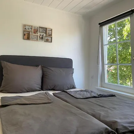 Ferienwohnung Lerchenstrasse Whg 5 * Heiligenhafen