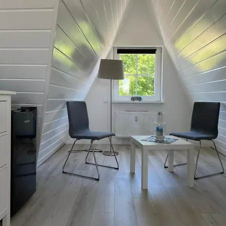 Ferienwohnung Lerchenstrasse Whg 5 *